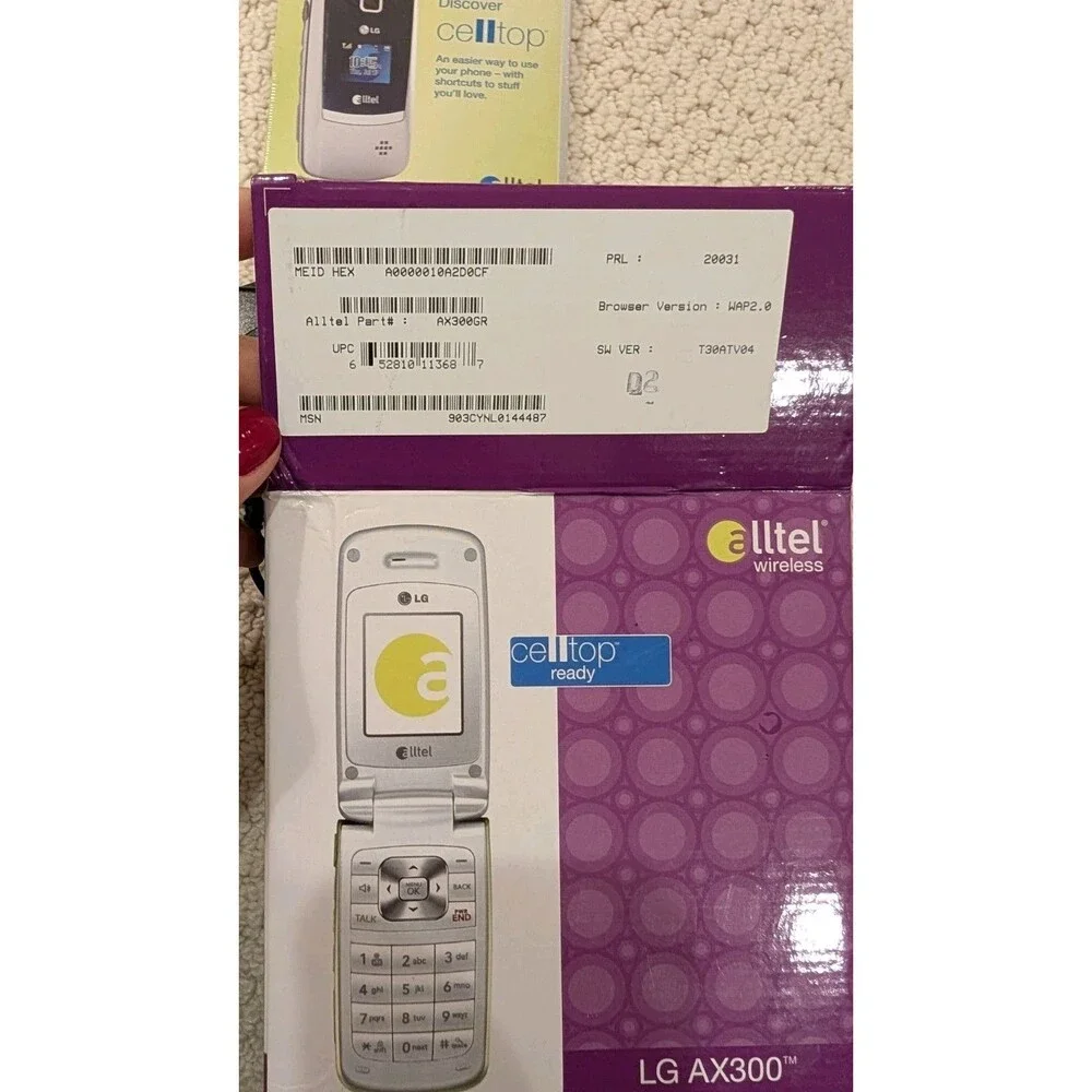 New in Box LG AX300 Green Very Rare - For Collectors  - Cell Phone